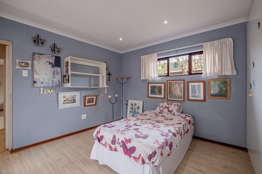 3 Bedroom Property for Sale in Summerstrand Eastern Cape